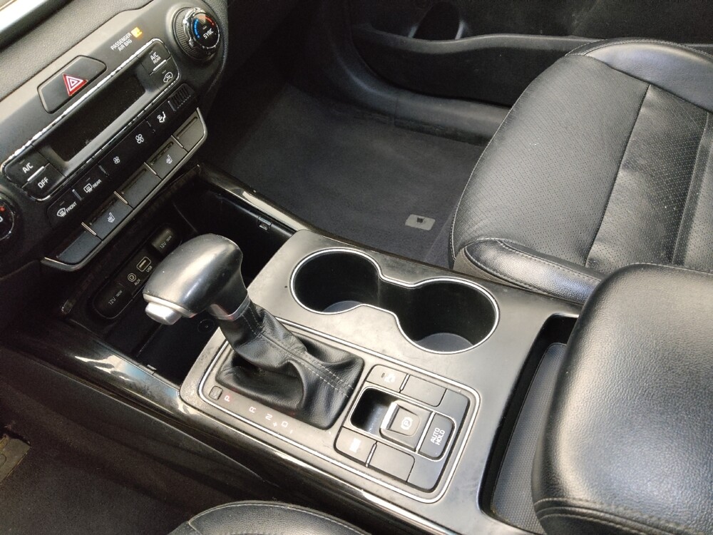 2019 Kia Sorento in Wichita, KS 67207 - 18131637 26