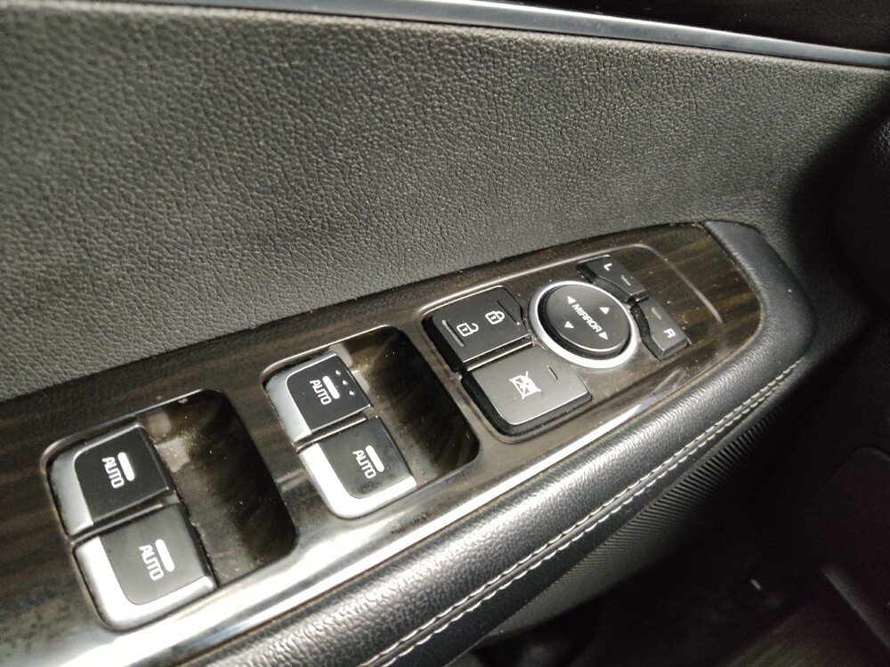 2019 Kia Sorento in Wichita, KS 67207 - 18131637 27