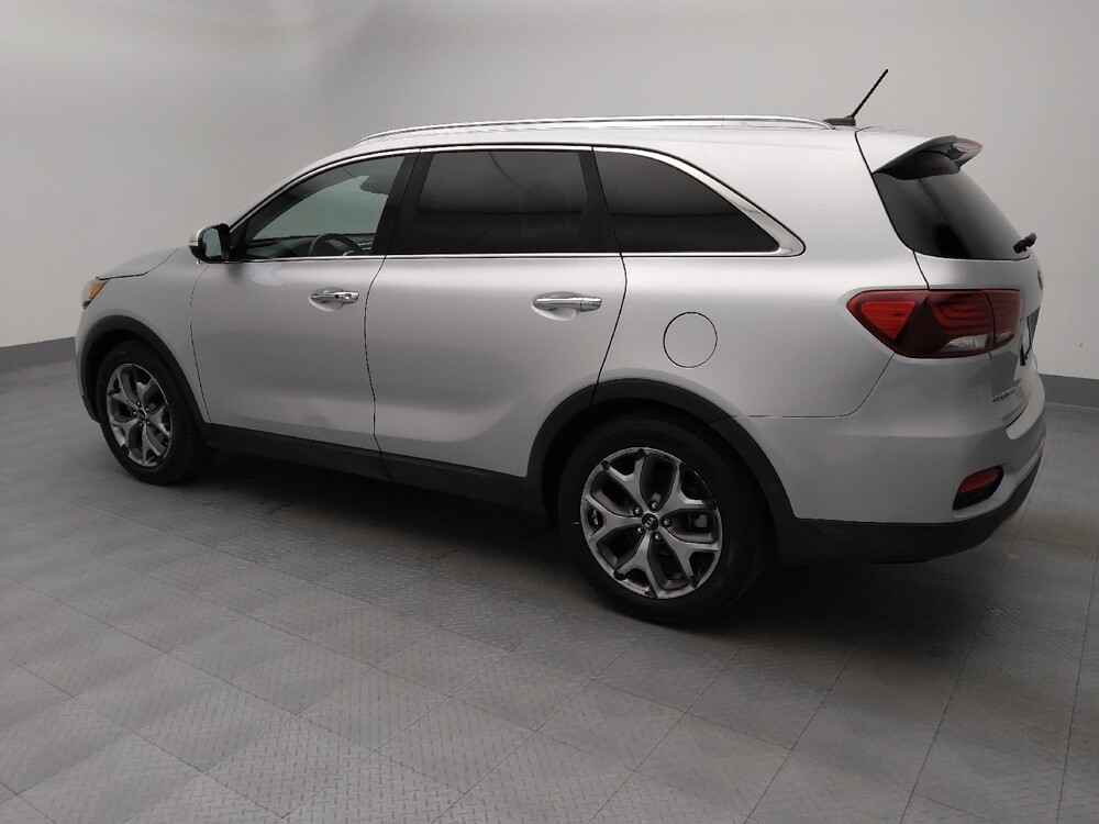 2019 Kia Sorento in Wichita, KS 67207 - 18131637 3
