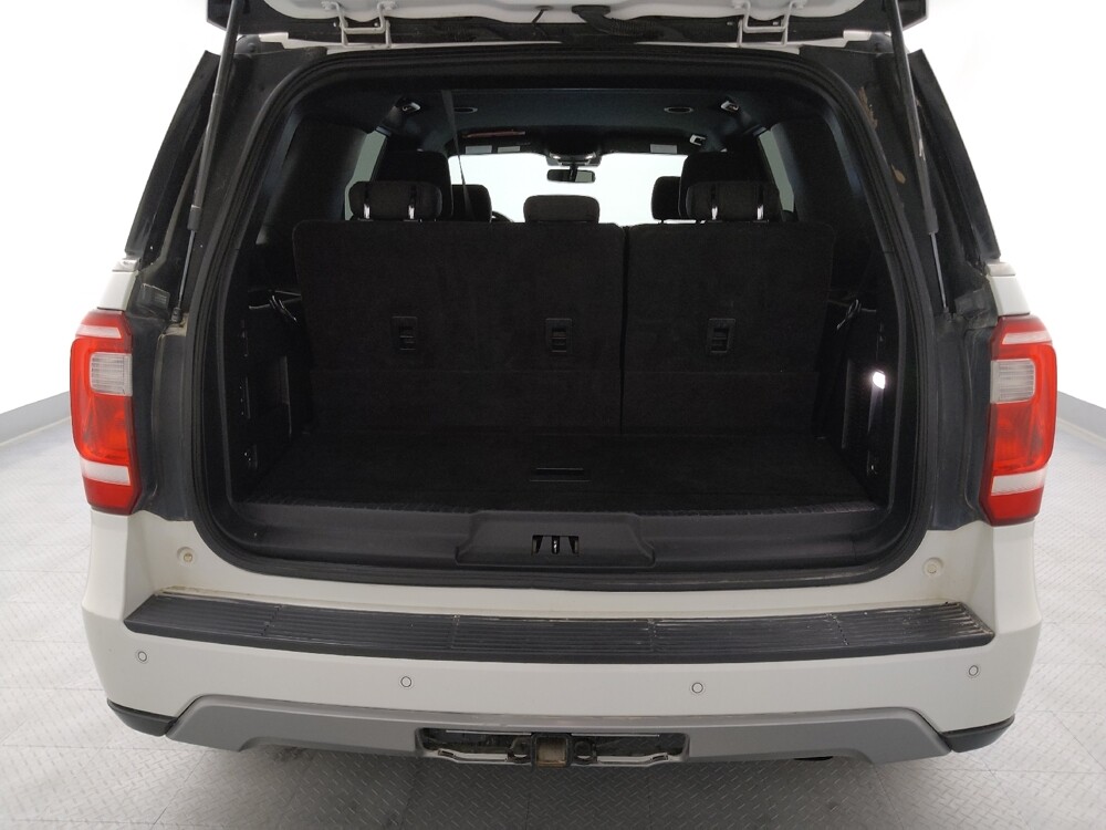 2020 Ford Expedition in Springfield, MO 65807 - 18131638 29