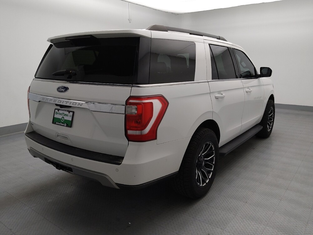 2020 Ford Expedition in Springfield, MO 65807 - 18131638 9
