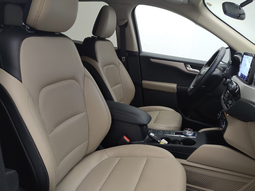 2020 Ford Escape in Columbia, SC 29210 - 18131641 21