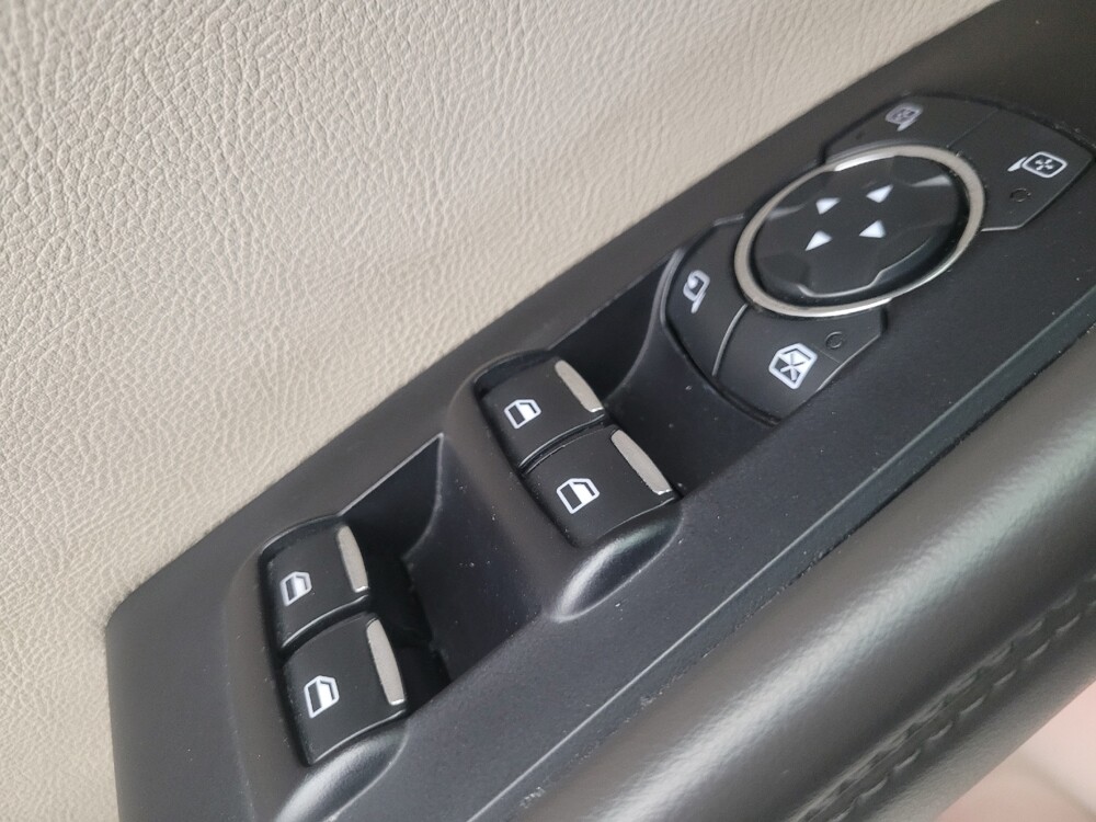 2017 Lincoln MKX in Phoenix, AZ 85015 - 18131643 27