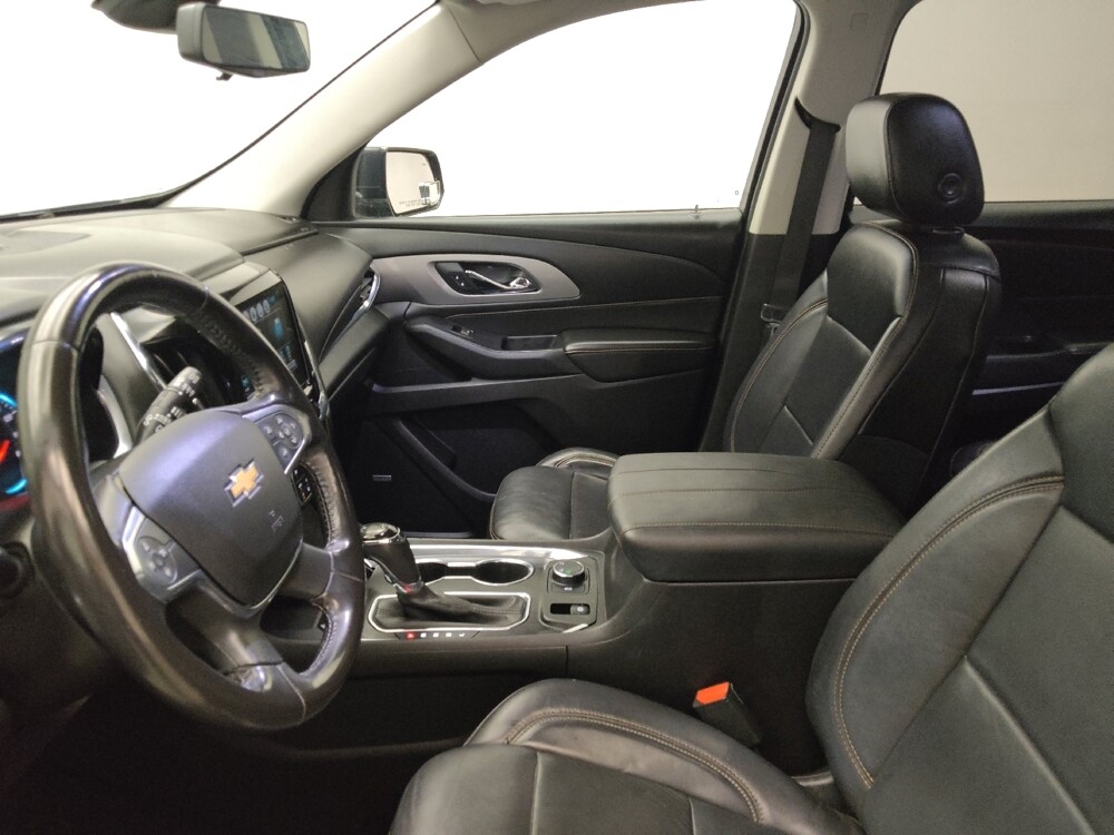 2018 Chevrolet Traverse in Lombard, IL 60148 - 18131644 17