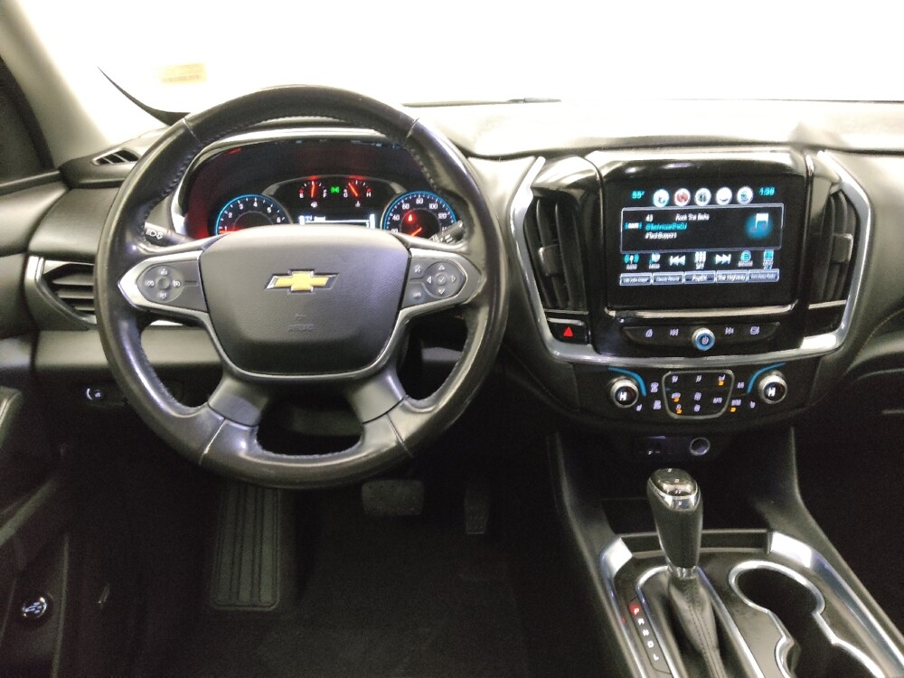 2018 Chevrolet Traverse in Lombard, IL 60148 - 18131644 22