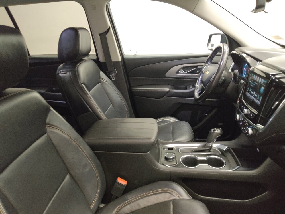 2018 Chevrolet Traverse in Lombard, IL 60148 - 18131644 21
