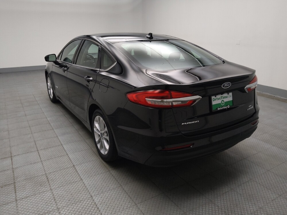 2019 Ford Fusion in Lombard, IL 60148 - 18131647 5