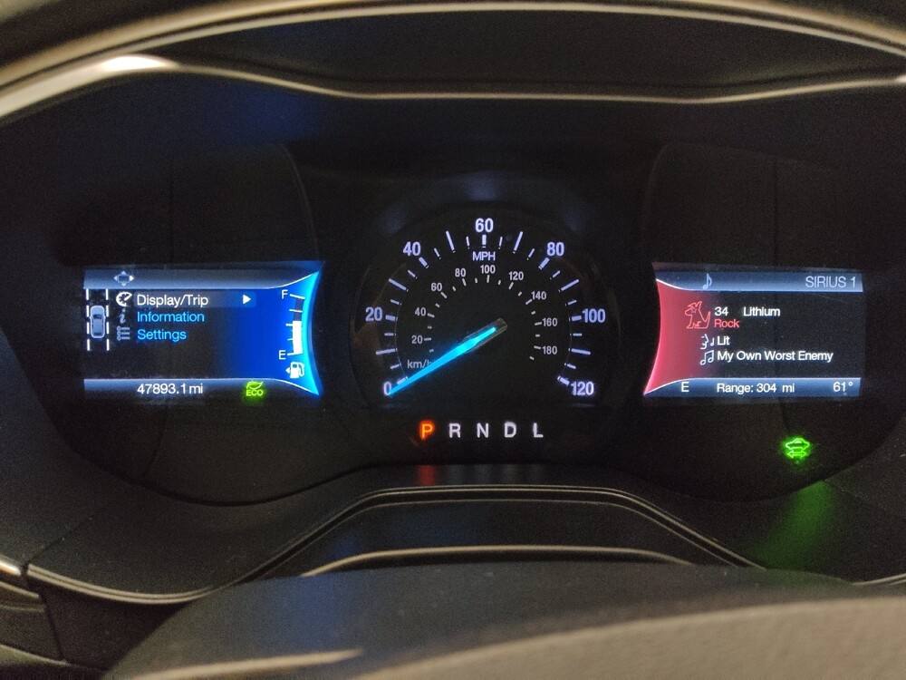 2019 Ford Fusion in Lombard, IL 60148 - 18131647 23