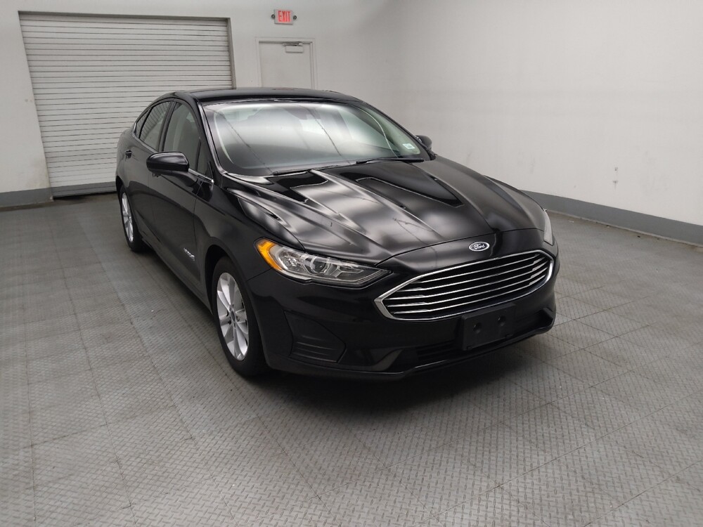 2019 Ford Fusion in Lombard, IL 60148 - 18131647 13