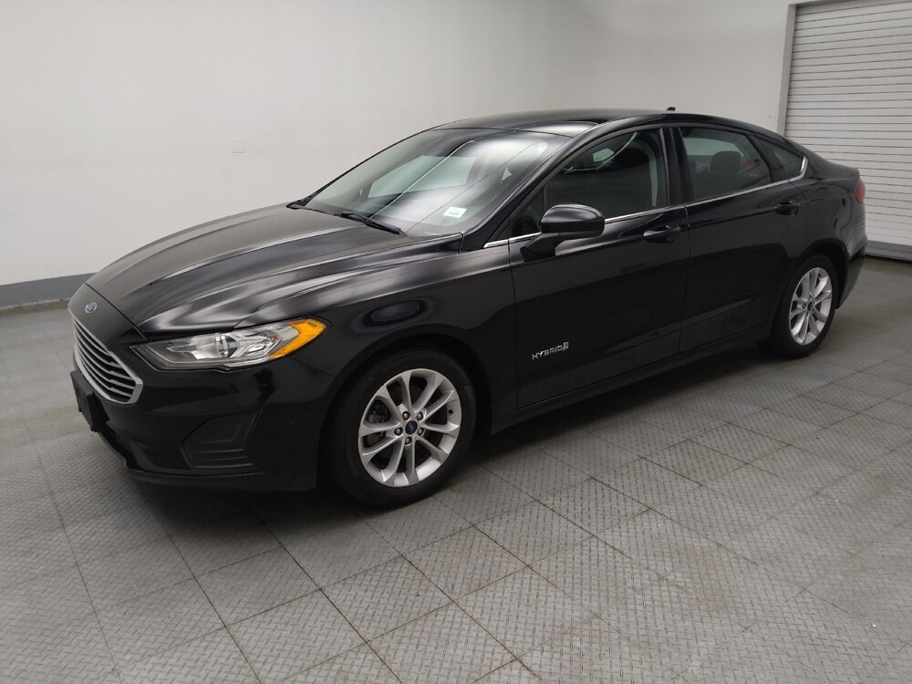 2019 Ford Fusion in Lombard, IL 60148 - 18131647 2