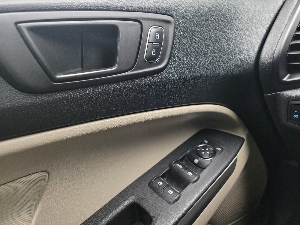 2019 Ford EcoSport in Taylor, MI 48180 - 18131649 27