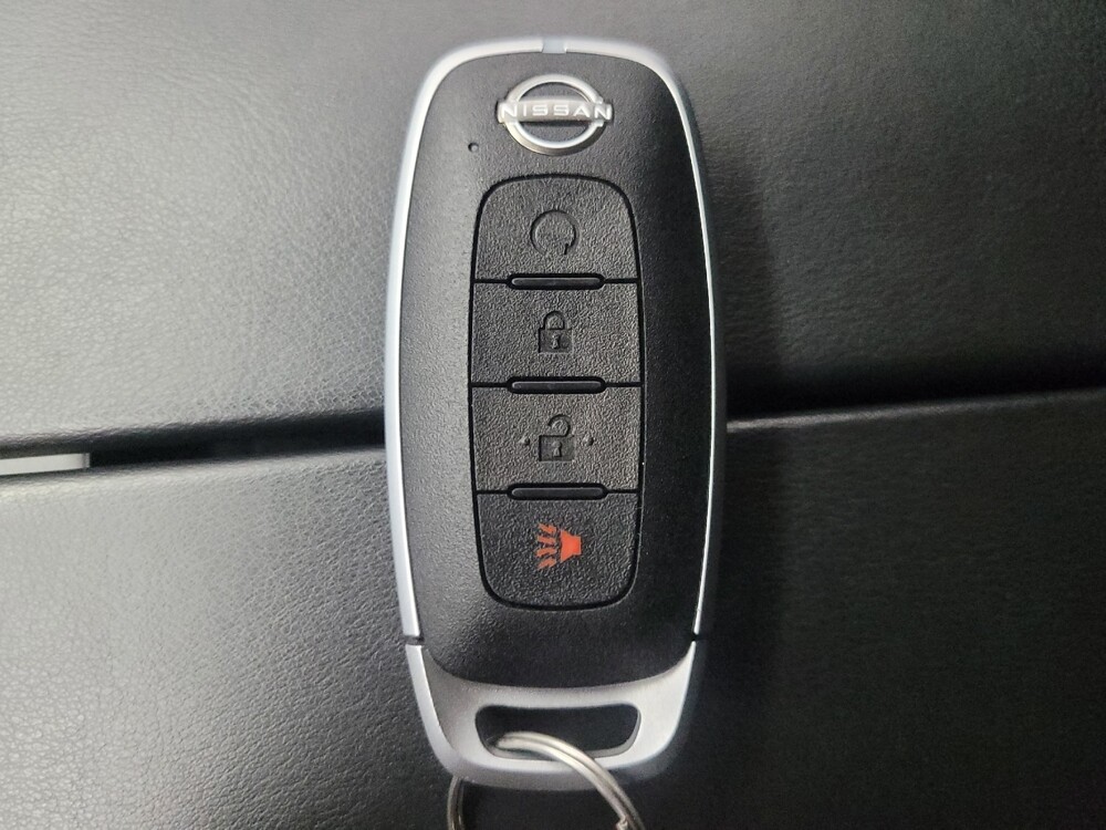 2023 Nissan Rogue in Ft Wayne, IN 46805 - 18131650 32