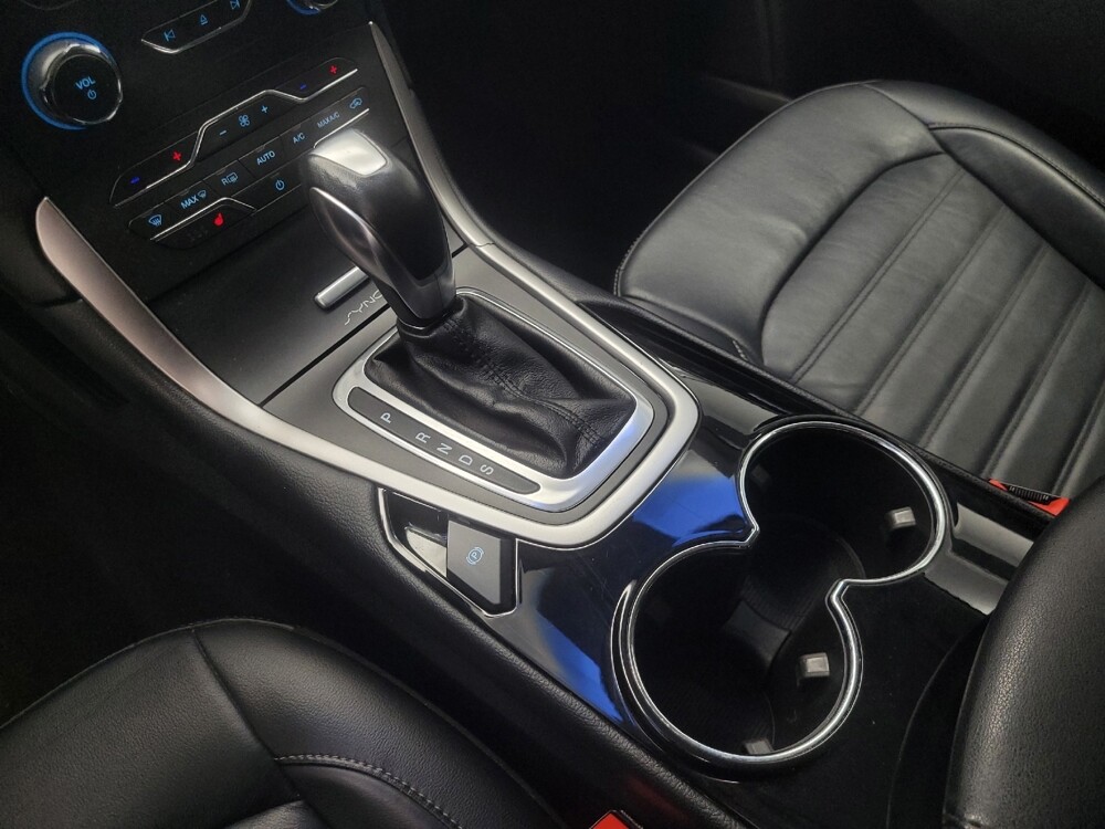 2016 Ford Edge in Indianapolis, IN 46222 - 18131652 26