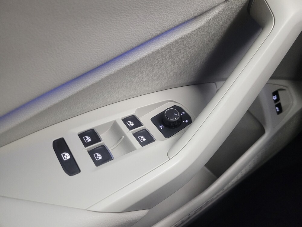 2021 Volkswagen Jetta in Indianapolis, IN 46222 - 18131655 27