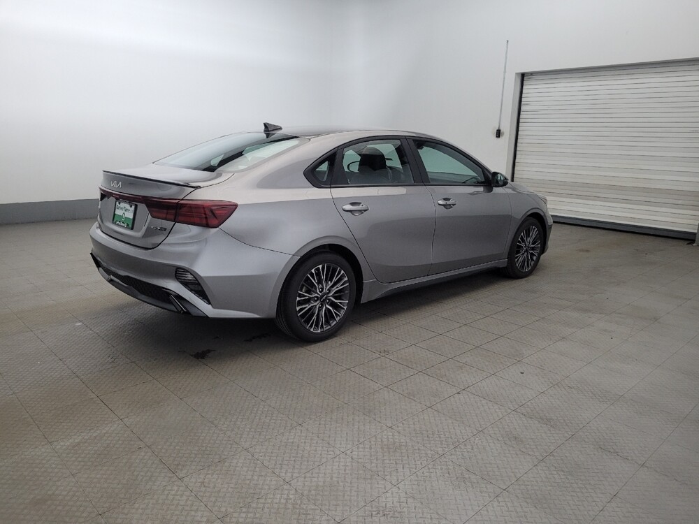2023 Kia Forte in Pittsburgh, PA 15236 - 18131657 10
