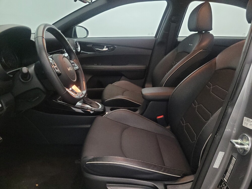 2023 Kia Forte in Pittsburgh, PA 15236 - 18131657 17