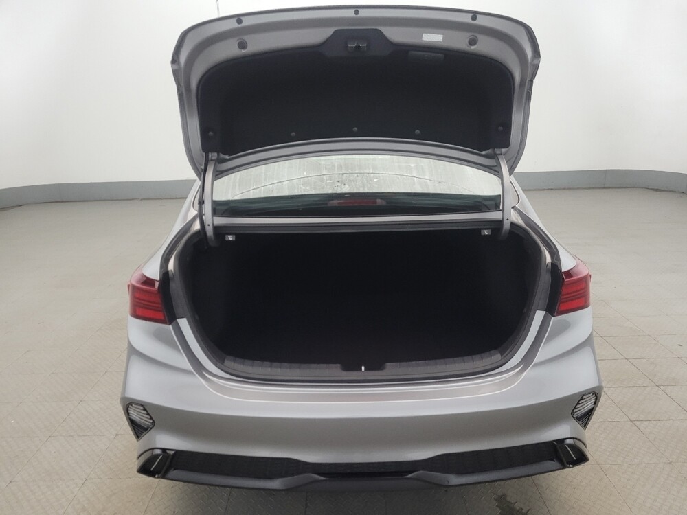 2023 Kia Forte in Pittsburgh, PA 15236 - 18131657 29