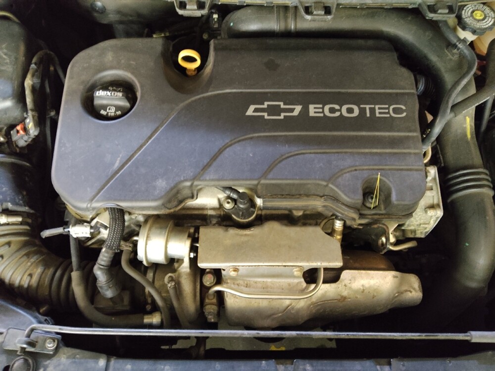 2017 Chevrolet Cruze in Greensboro, NC 27407 - 18131658 30