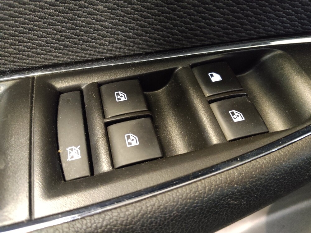 2017 Chevrolet Cruze in Greensboro, NC 27407 - 18131658 27