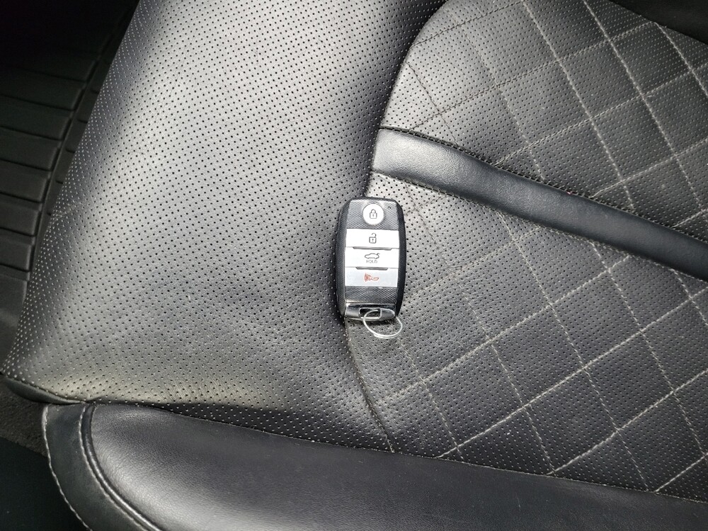 2019 Kia Optima in Allentown, PA 18103 - 18131659 32