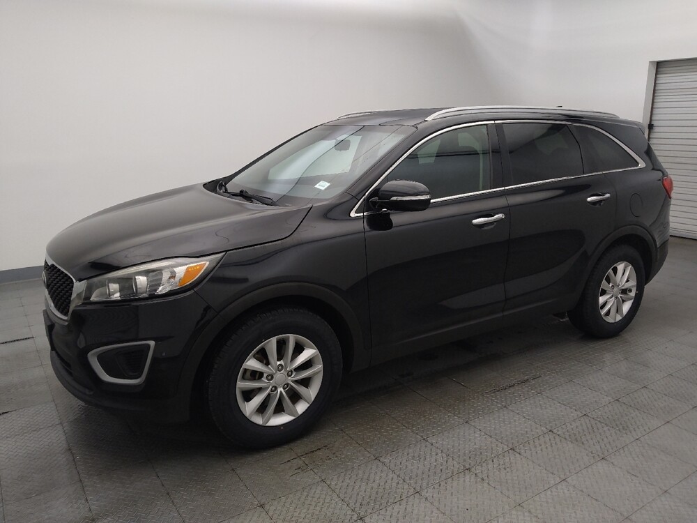 2018 Kia Sorento in Houston, TX 77074 - 18131662 2