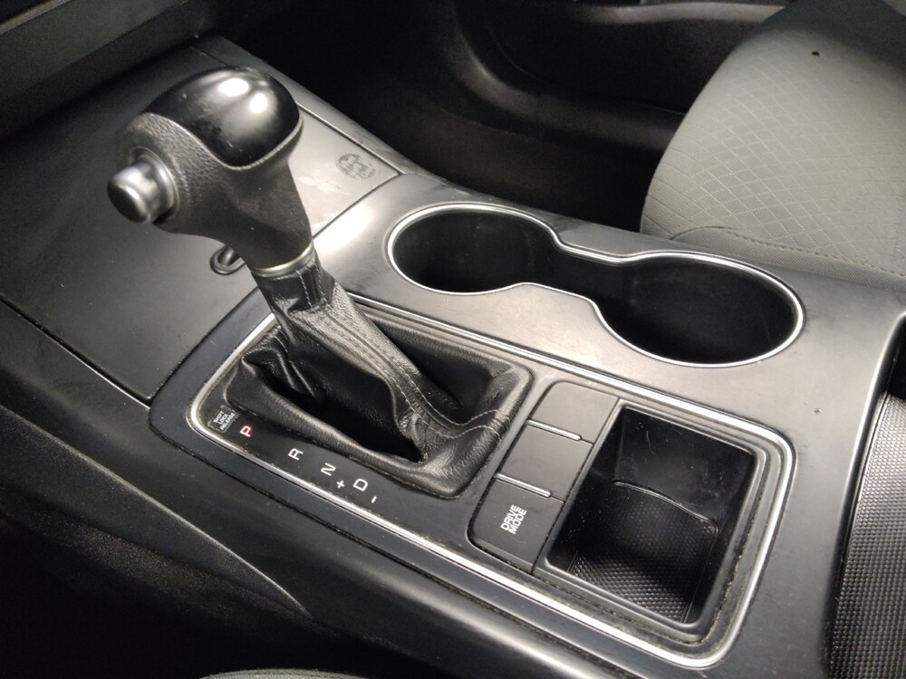 2018 Kia Sorento in Houston, TX 77074 - 18131662 26