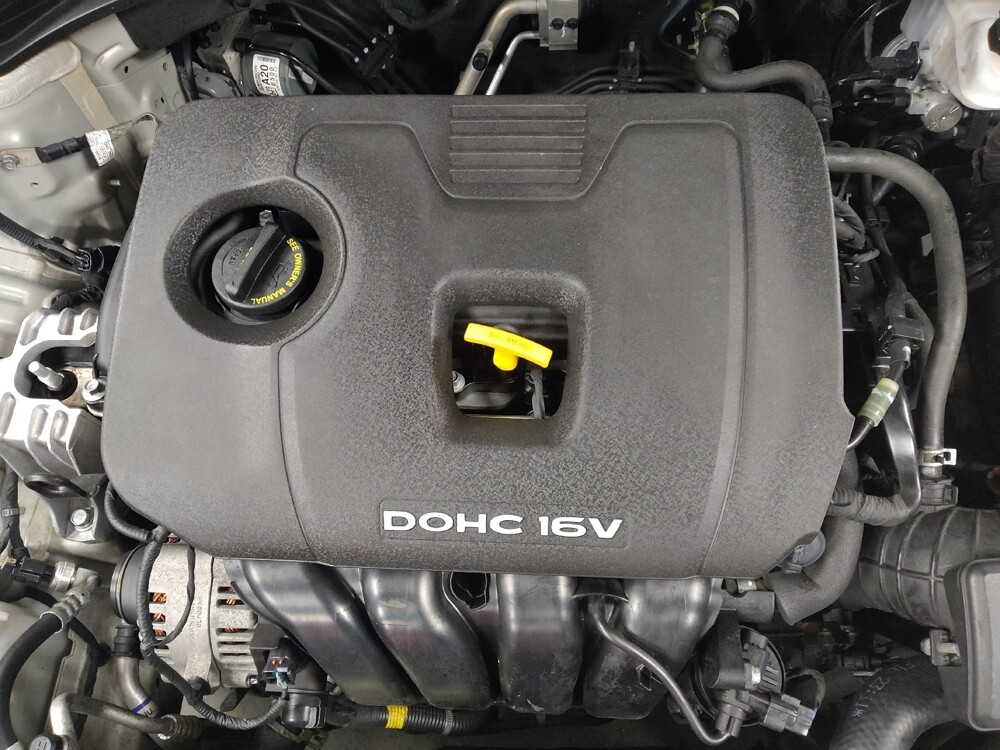 2017 Hyundai Elantra in Conyers, GA 30094 - 18131666 30