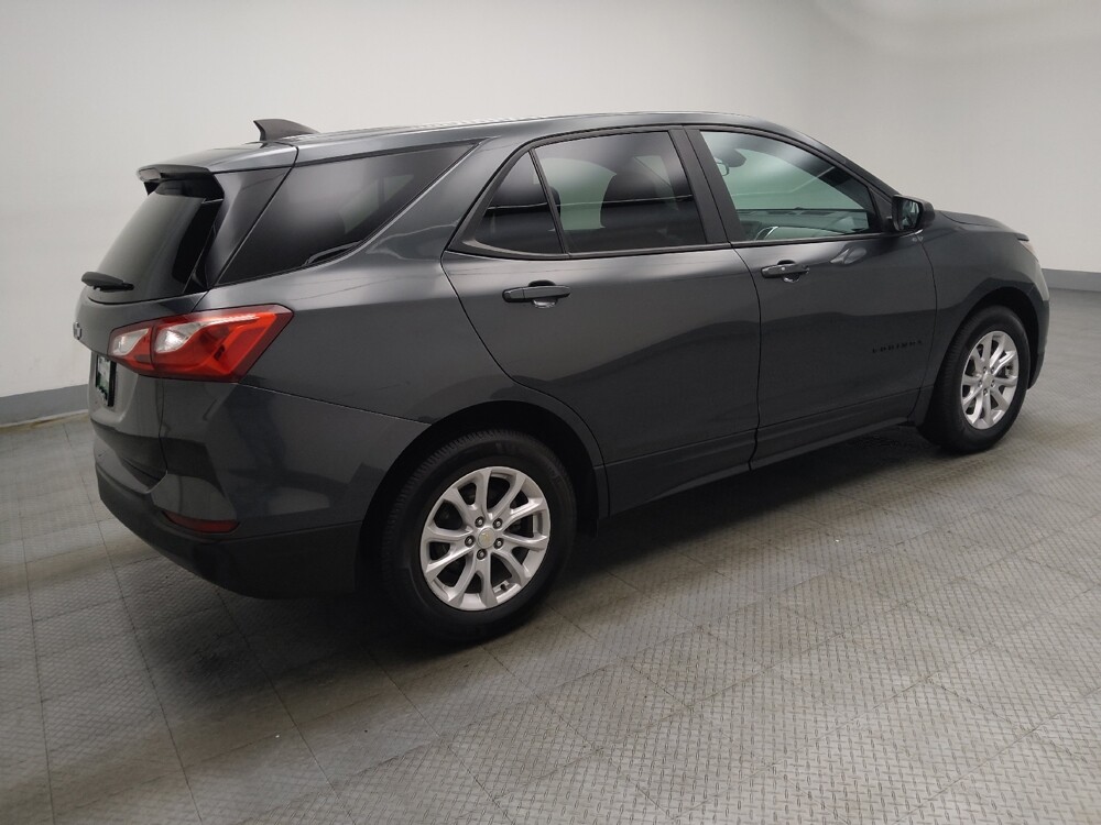 2020 Chevrolet Equinox in Lombard, IL 60148 - 18131683 10