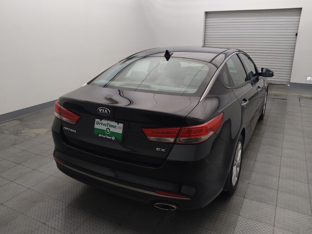 2017 Kia Optima in Houston, TX 77074 - 18131686 7