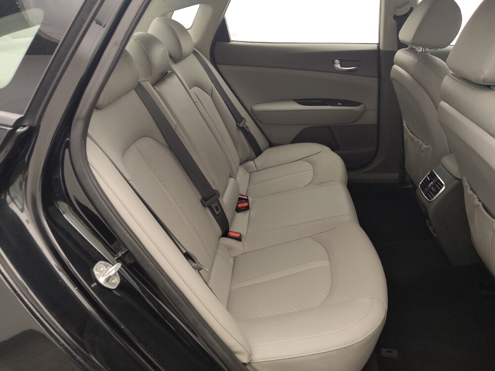 2017 Kia Optima in Houston, TX 77074 - 18131686 19