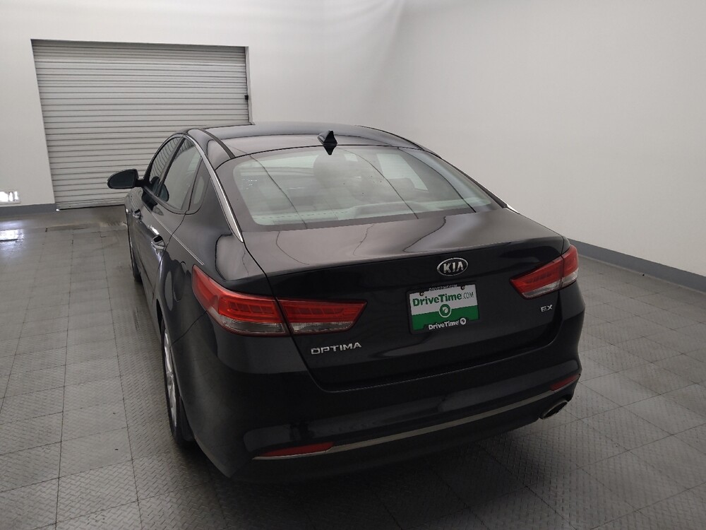 2017 Kia Optima in Houston, TX 77074 - 18131686 6