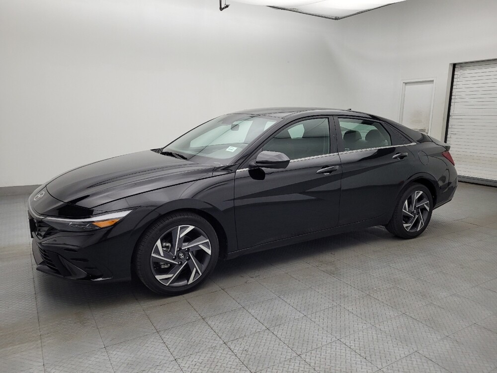 2025 Hyundai Elantra in Greensboro, NC 27407 - 18131687 2