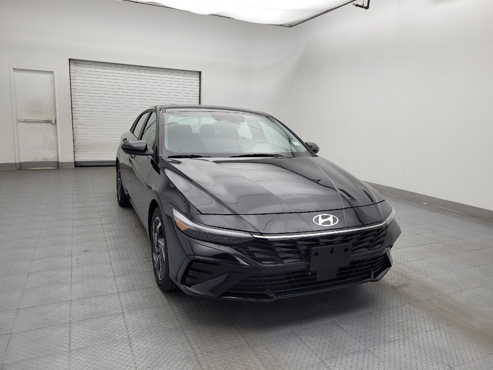 2025 Hyundai Elantra in Greensboro, NC 27407 - 18131687 14