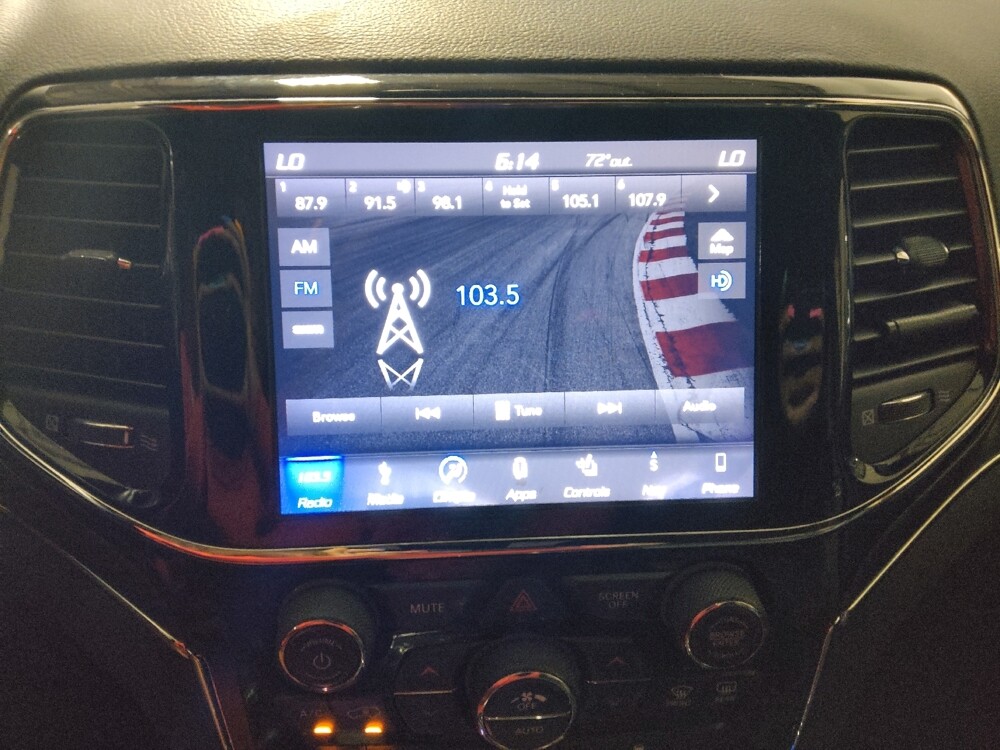 2019 Jeep Grand Cherokee in Conyers, GA 30094 - 18131692 25