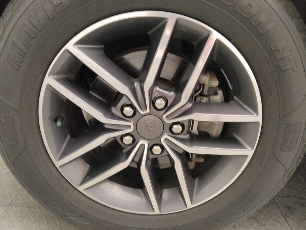 2019 Jeep Grand Cherokee in Conyers, GA 30094 - 18131692 31