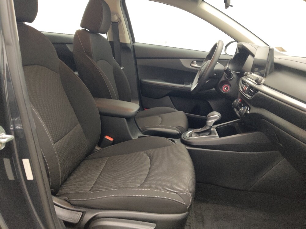 2019 Kia Forte in Mobile, AL 36606 - 18131697 21