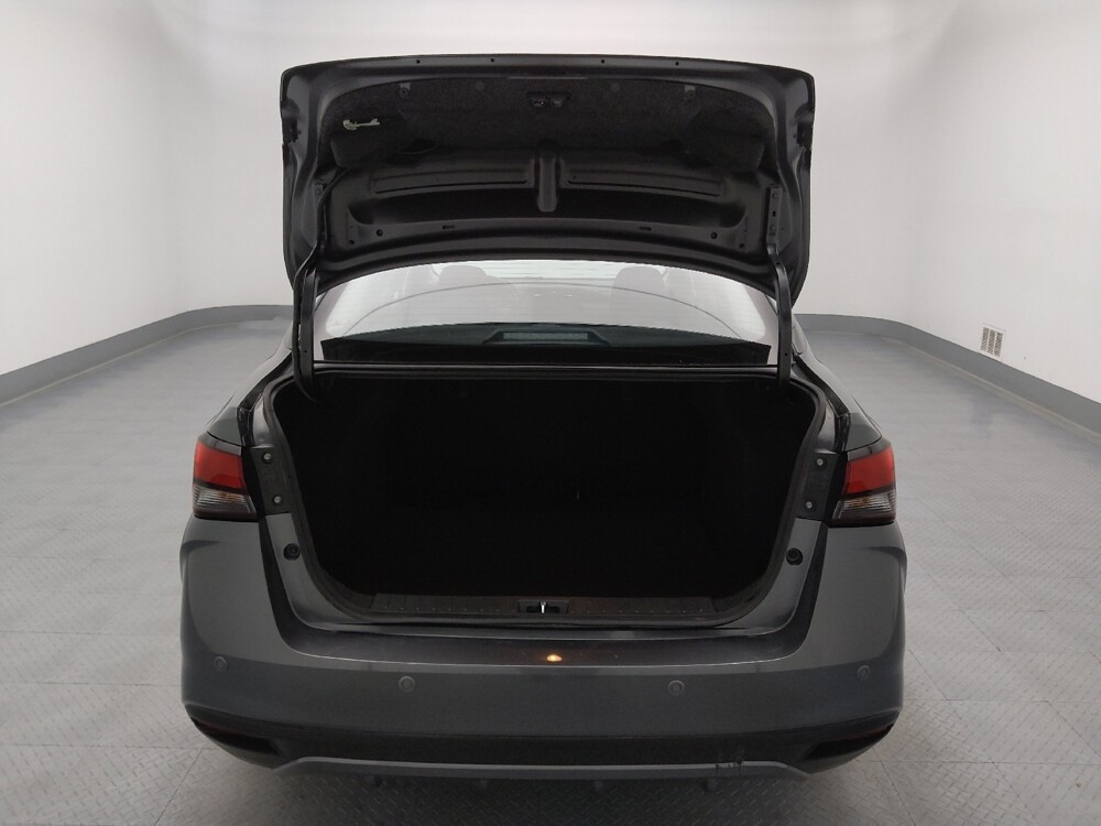 2025 Nissan Versa in Gladstone, MO 64118 - 18131699 29