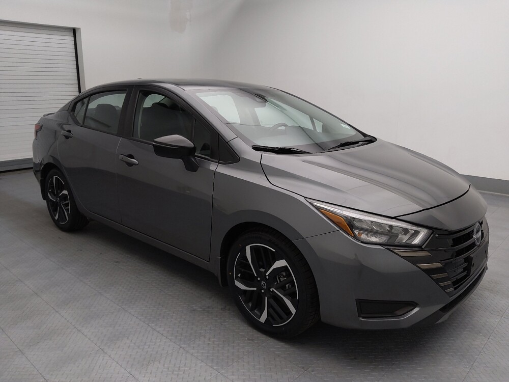 2025 Nissan Versa in Gladstone, MO 64118 - 18131699 11