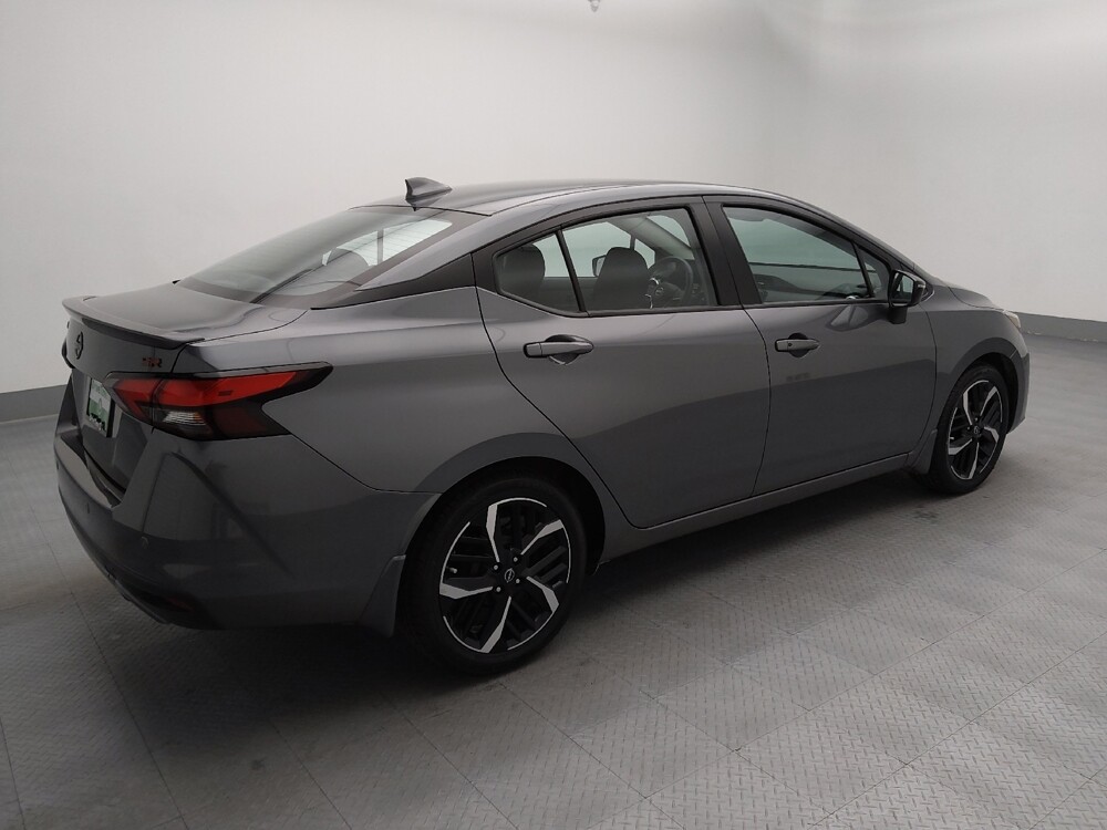 2025 Nissan Versa in Gladstone, MO 64118 - 18131699 10