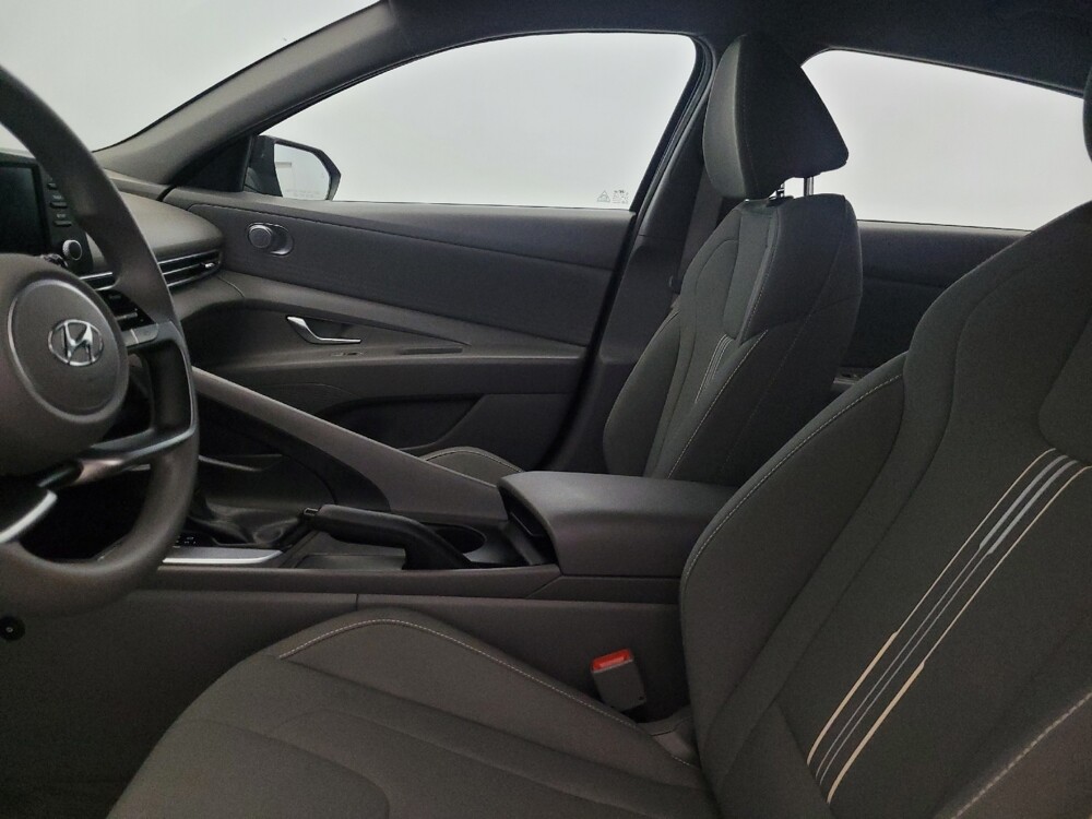 2023 Hyundai Elantra in New Castle, DE 19720 - 18131705 17