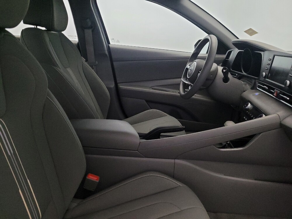 2023 Hyundai Elantra in New Castle, DE 19720 - 18131705 21