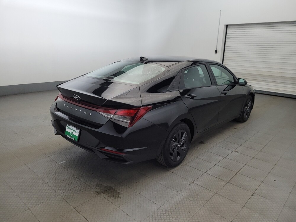 2023 Hyundai Elantra in New Castle, DE 19720 - 18131705 9