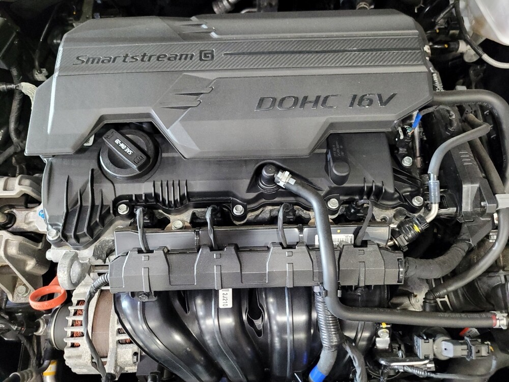 2023 Hyundai Elantra in New Castle, DE 19720 - 18131705 30