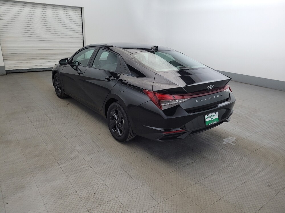 2023 Hyundai Elantra in New Castle, DE 19720 - 18131705 5