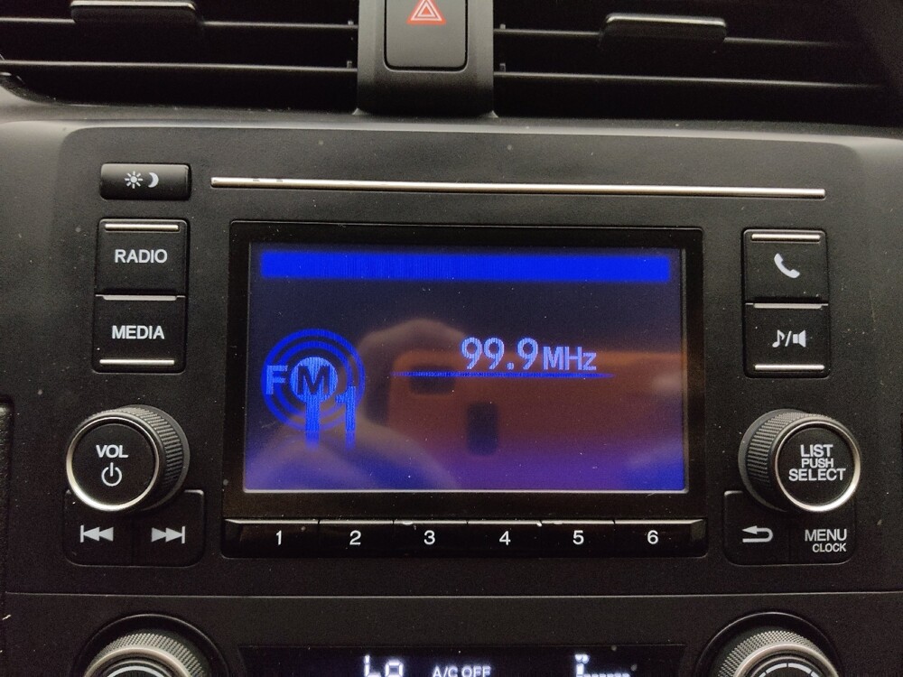 2018 Honda Civic in Springfield, MO 65807 - 18131707 25