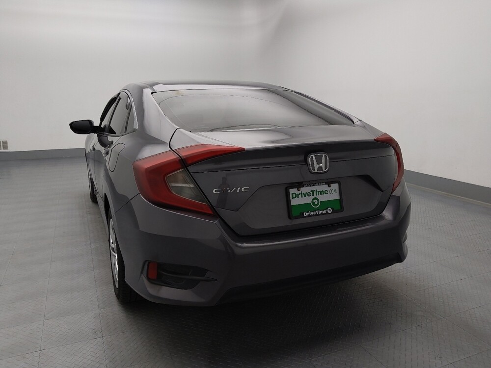 2018 Honda Civic in Springfield, MO 65807 - 18131707 6