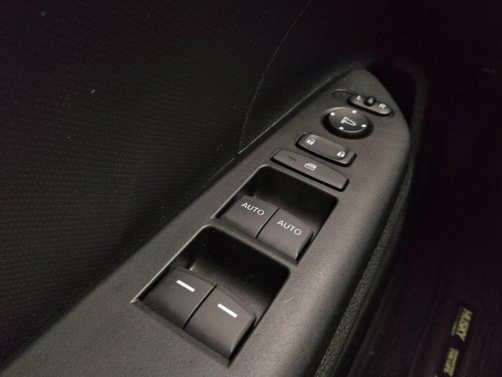 2018 Honda Civic in Springfield, MO 65807 - 18131707 27