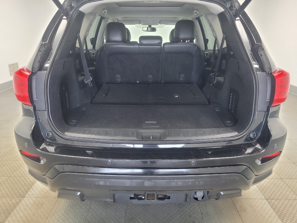 2019 Nissan Pathfinder in Indianapolis, IN 46222 - 18131708 29