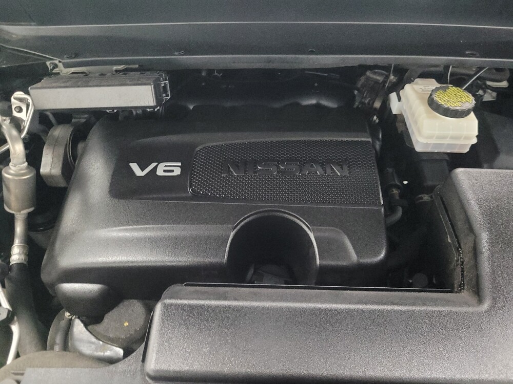 2019 Nissan Pathfinder in Indianapolis, IN 46222 - 18131708 30