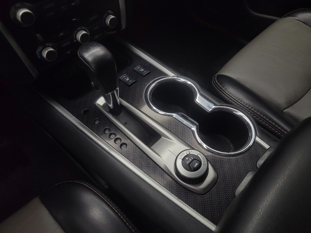 2019 Nissan Pathfinder in Indianapolis, IN 46222 - 18131708 26